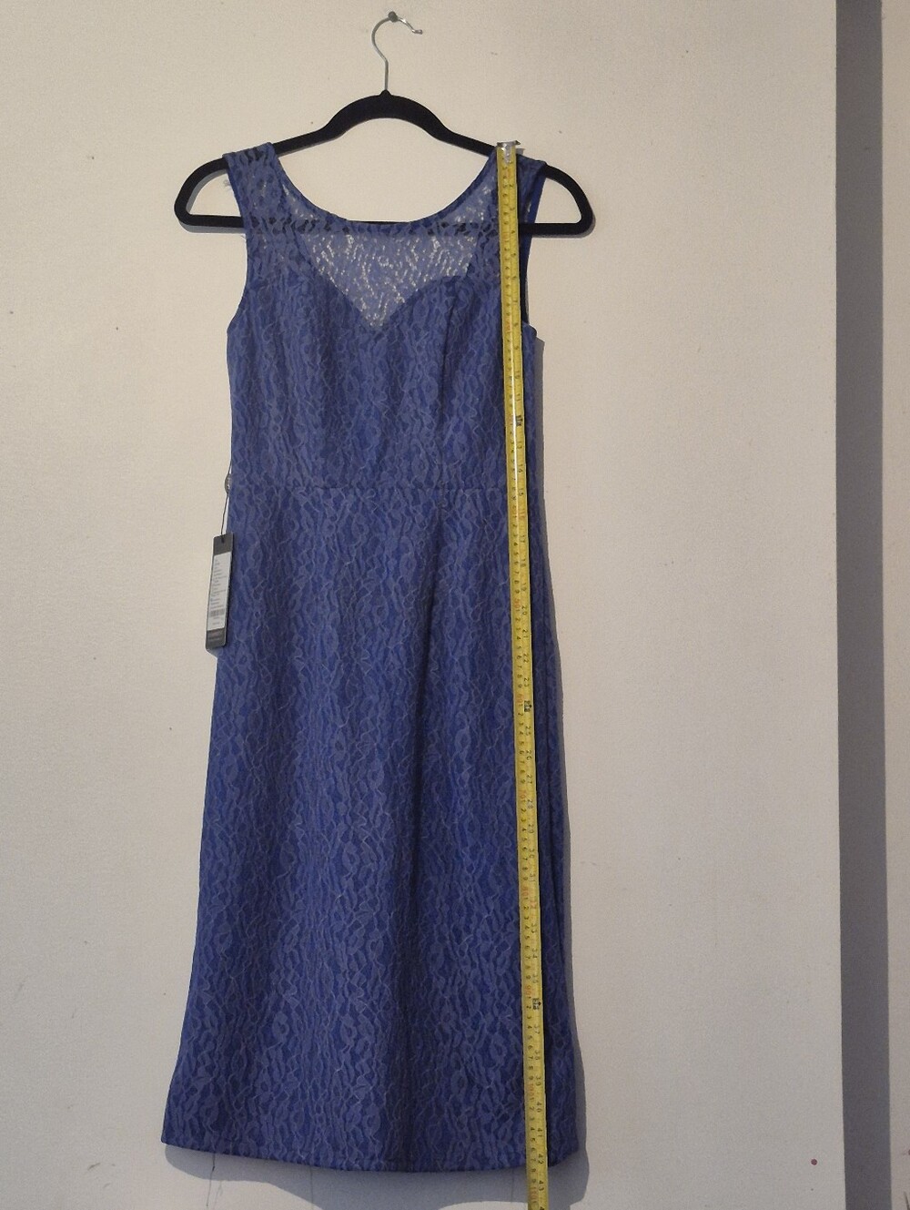 Dress - Picture 2 of 5